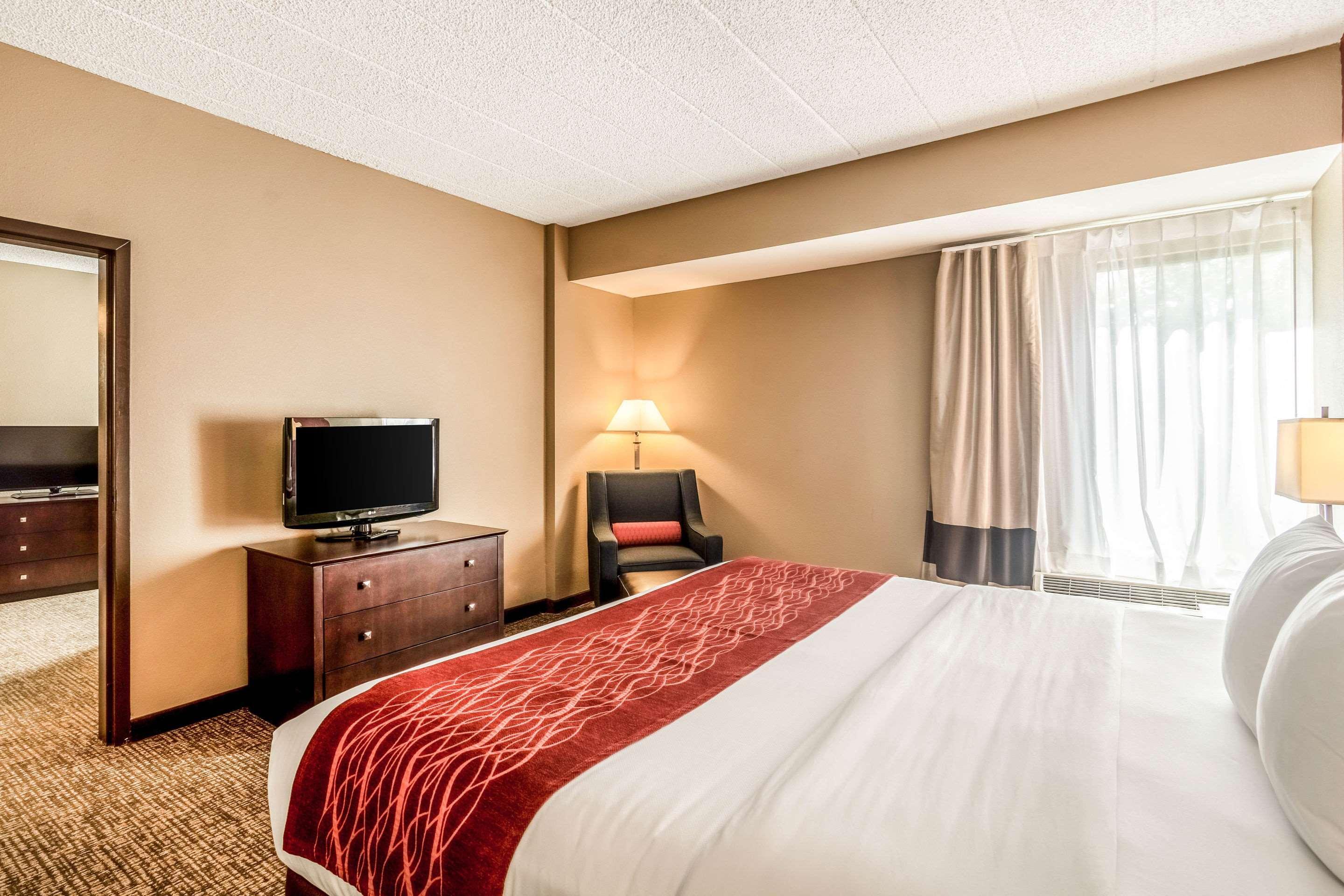 Comfort Inn Convention Center-Chicago O'Hare Airport Des Plaines Exterior photo